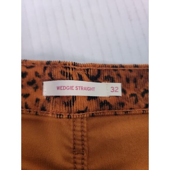 NWT Levi's Wedgie Straight Corduroy Pant Womens Sz 32 Scratchy Leopard Ginger - Picture 7 of 15